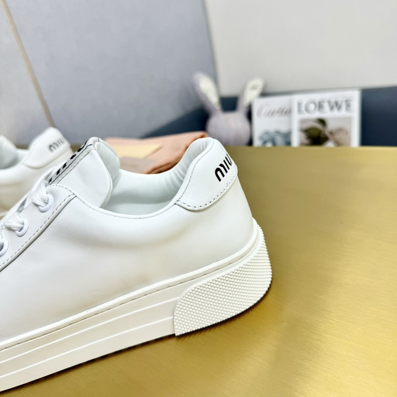 Miu Miu Casual Shoes